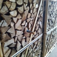 Ąžuolo kaitriausios malkos 1,8 m3 dėžėse - Image 3