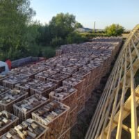 Orasausės alksnio malkos 1,8 m3 dėžėse - Image 3